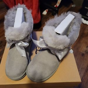 Ugg gita bow mini